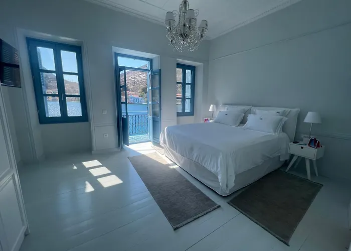 Semesterbostad My Crown House, Kastellorizo Port *