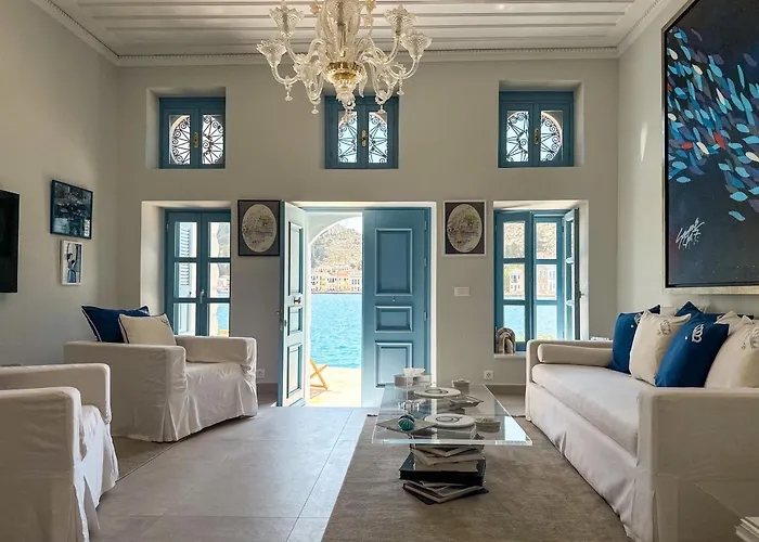 My Crown House, Kastellorizo Port Semesterbostad Meyísti