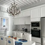 Tatil Evi My Crown House, Kastellorizo Port *