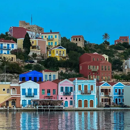 Tatil Evi My Crown House, Kastellorizo Port Meyísti